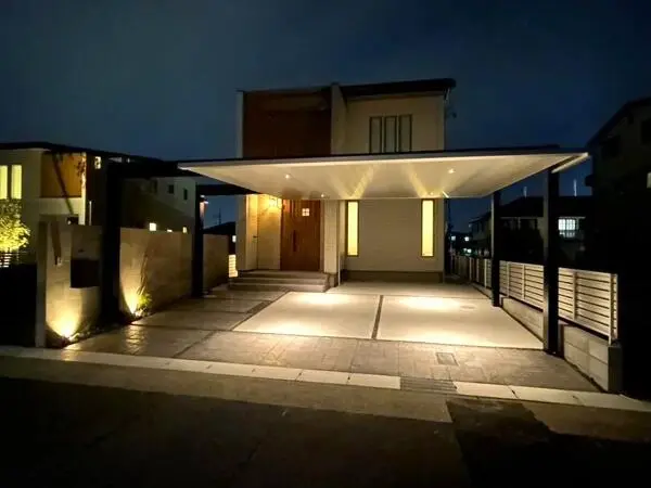 ◇　昼はスタイリッシュに、夜はドラマチックに　◇